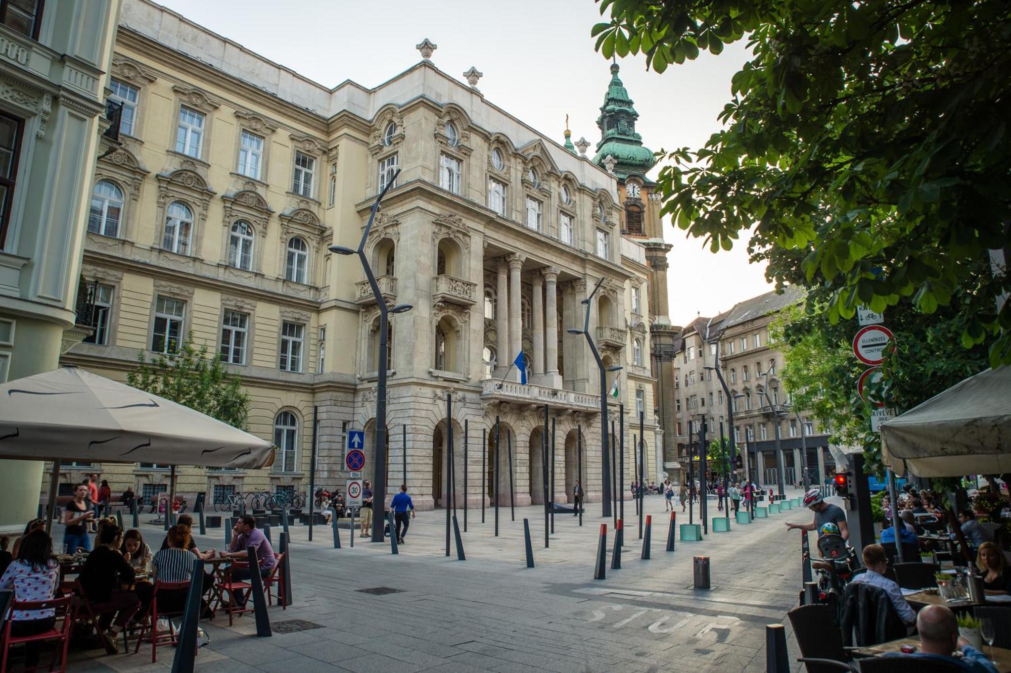 Green Pearl Apartment At St Stephen' S Basilica Budapest Extérieur photo